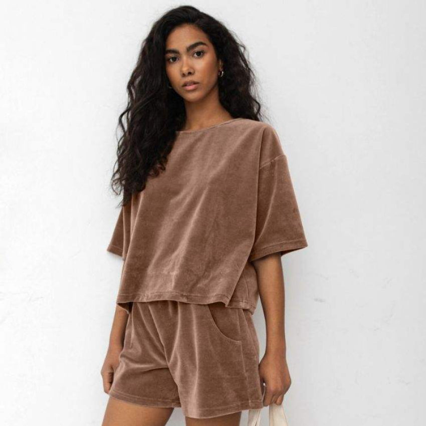 Knitted Round Neck Pajama Set - Casual Loose Fit with Shorts