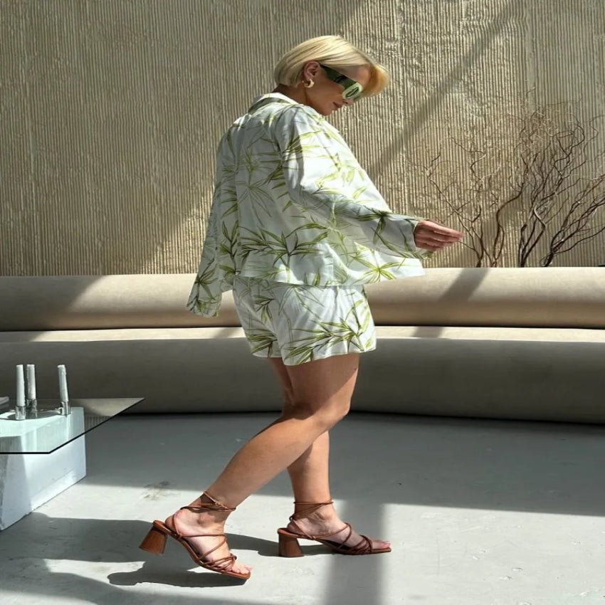 Tropical Print 3-Piece Set – Crop Top, Skirt & Shirt