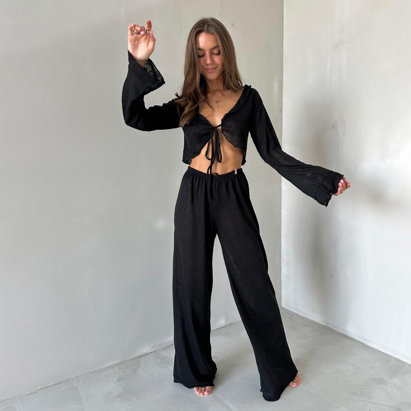 lookbook image shop_this_look_EcLGgQ